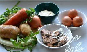Салат из рыбных консервов с картошкой: рецепты приготовления