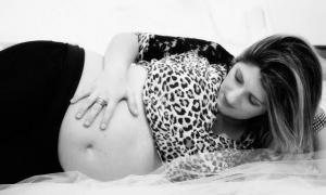 गर्भावस्था के दौरान पेट सख्त क्यों हो जाता है, किन मामलों में अलार्म बजना चाहिए?